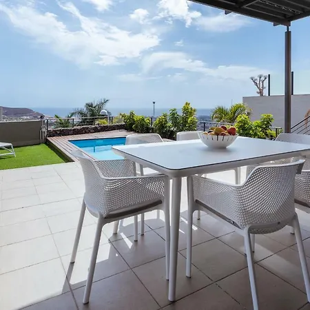 Caldera, Las Americas Villa *